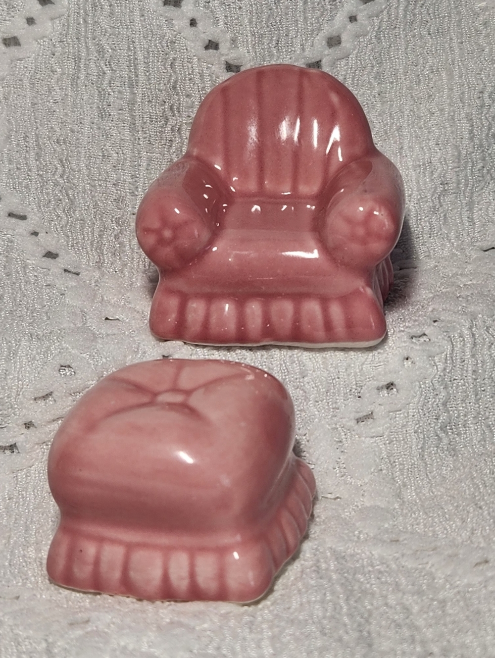 Salt And Pepper Shakers, Shelf Sitters Overstuffed Chair And Ottoman